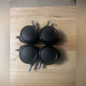 Locking Caster for Training Table